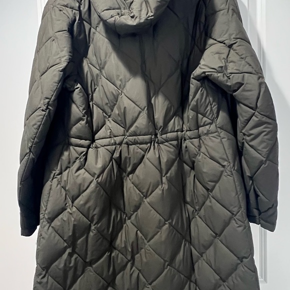 UNIQLO Quilted Long Green Coat sz large NWT - Picture 3 of 5